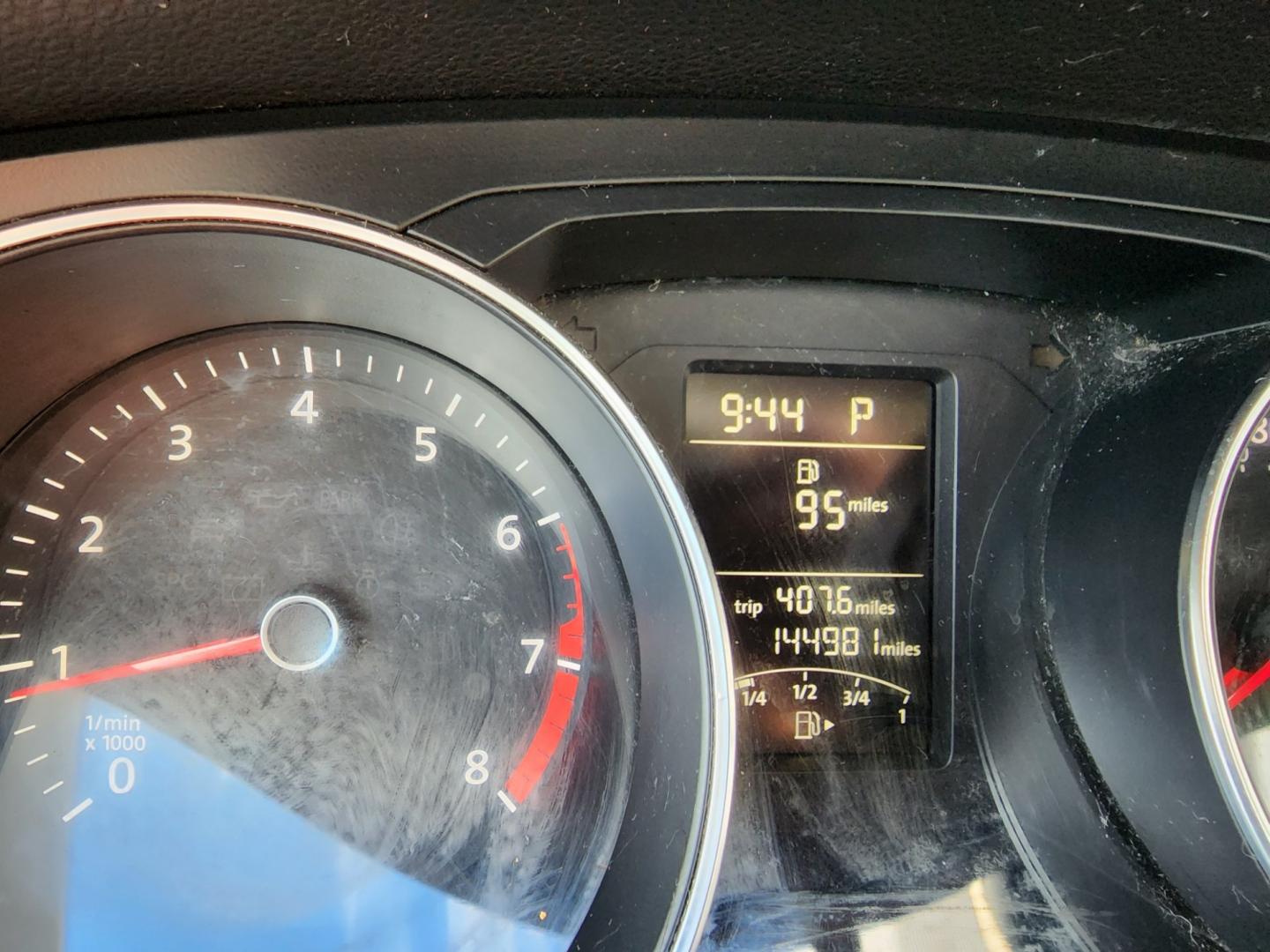 2016 GRAY /Gray Volkswagen Jetta 1.4T S 6A (3VW267AJ1GM) with an 1.4L L4 DOHC 20V engine, 6A transmission, located at 1221 Madison St., Shelbyville, TN, 37160, (931) 680-9439, 0.000000, 0.000000 - Photo#7