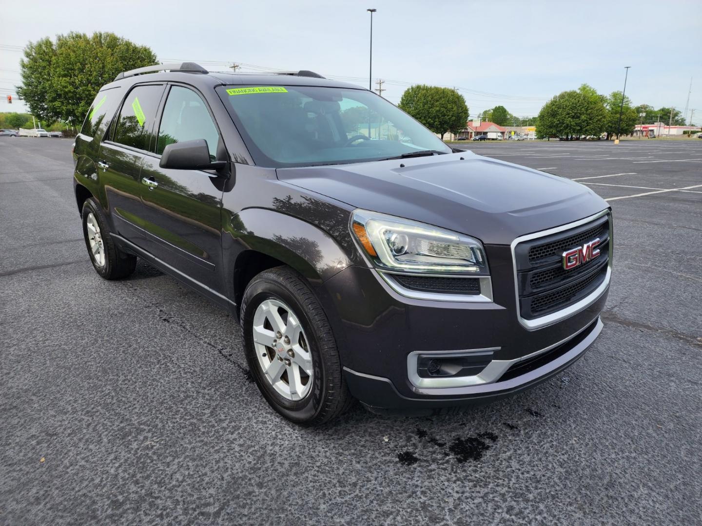 2014 BLACK GMC ACADIA SLE (1GKKRPKD9EJ) with an 3.6L engine, Automatic transmission, located at 1221 Madison St., Shelbyville, TN, 37160, (931) 680-9439, 0.000000, 0.000000 - Photo#1