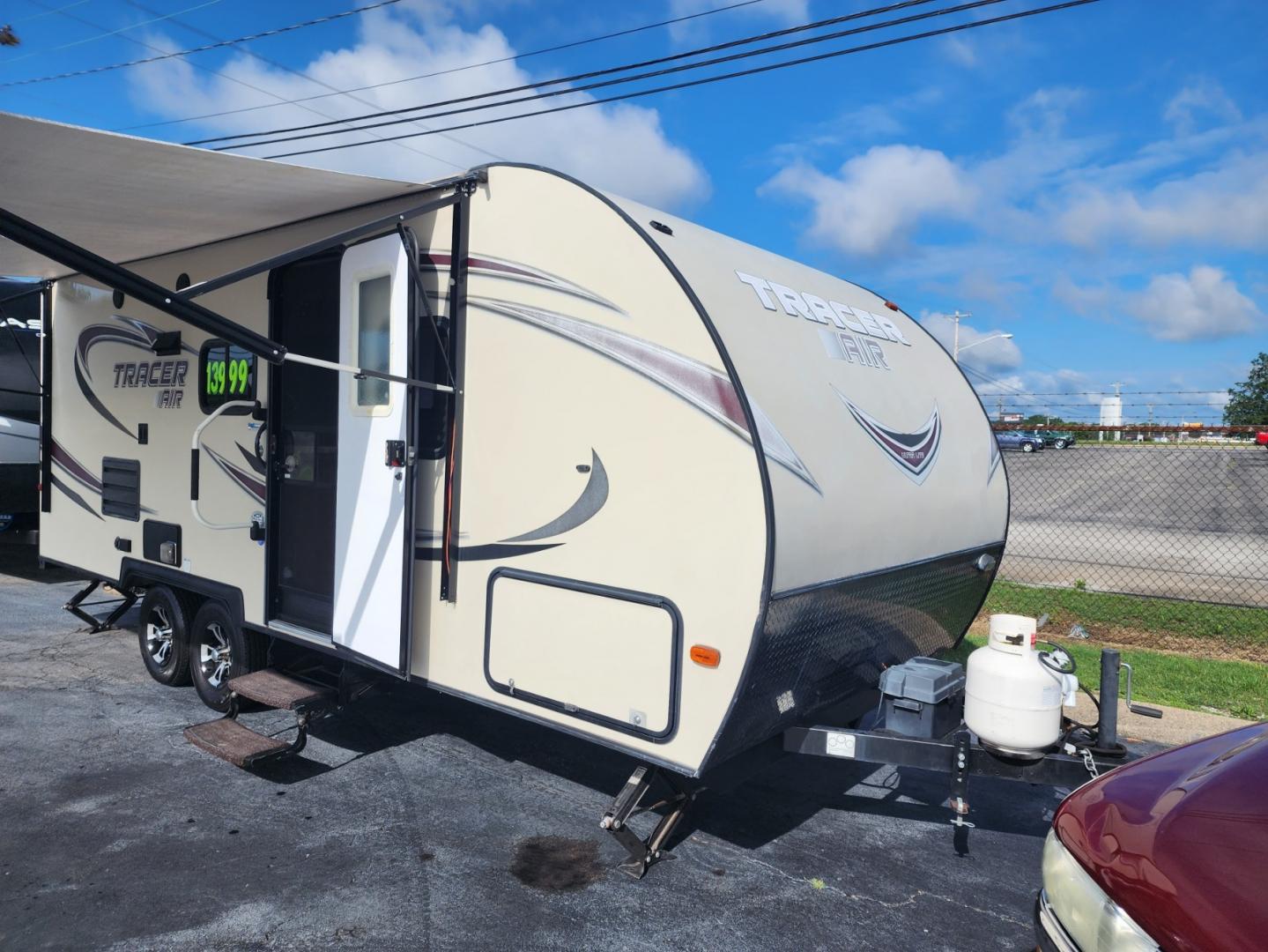2016 Beige Forest River Tracer - (5ZT2TRLB9GB) , located at 1221 Madison St., Shelbyville, TN, 37160, (931) 680-9439, 0.000000, 0.000000 - Photo#2