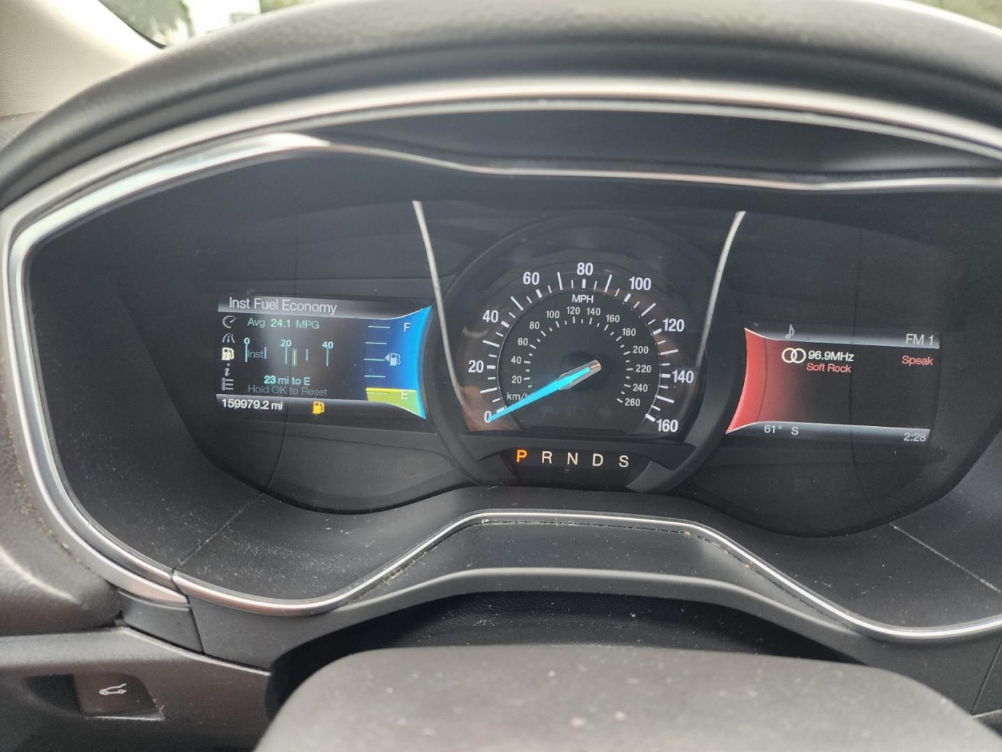 2013 Silver /Black Ford Fusion SE (3FA6P0HR8DR) with an 1.6L L4 DOHC 16V engine, Automatic transmission, located at 1221 Madison St., Shelbyville, TN, 37160, (931) 680-9439, 0.000000, 0.000000 - Photo#7