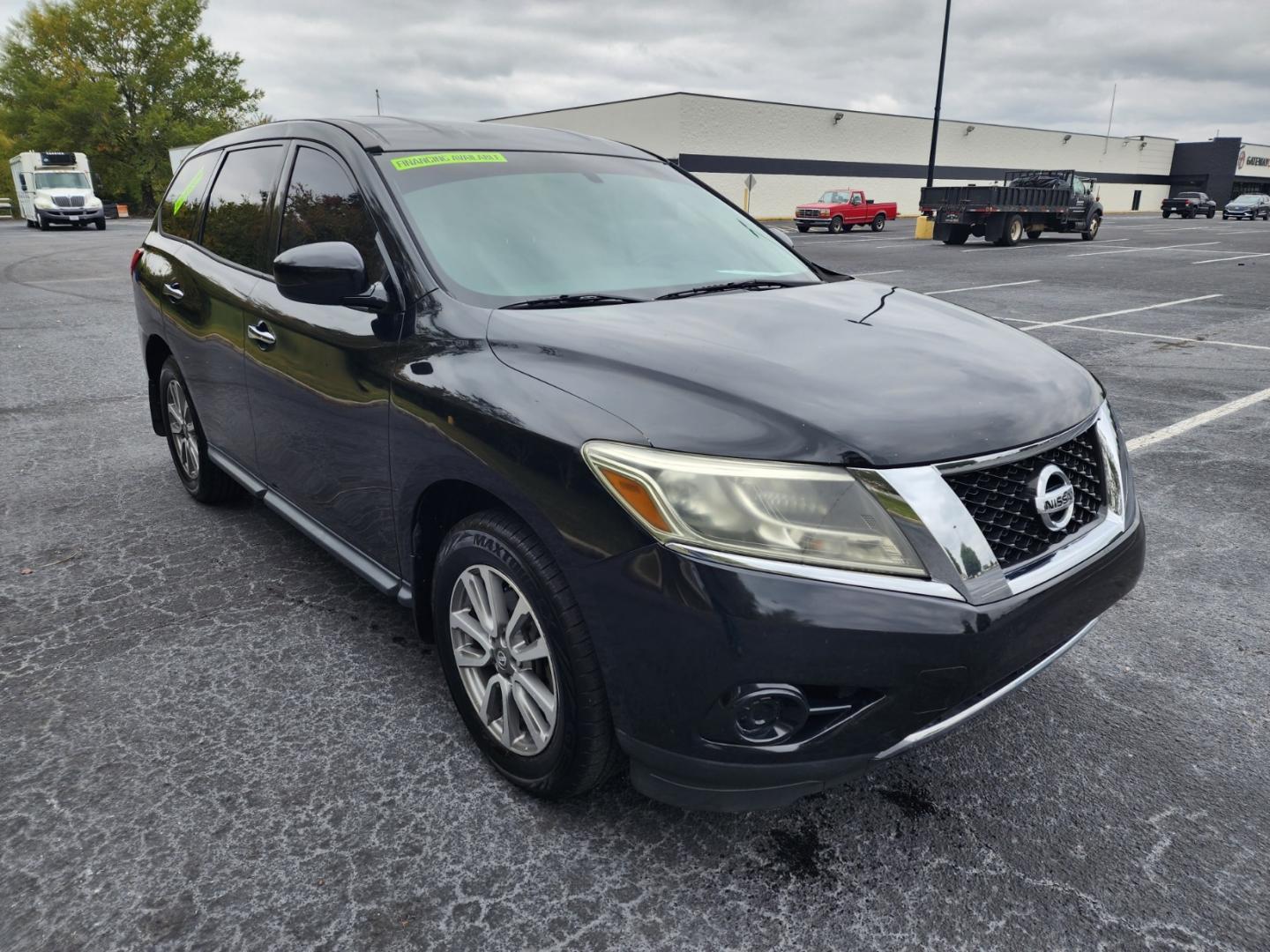 2013 BLACK /Black Nissan Pathfinder S 2WD (5N1AR2MNXDC) with an 3.5L V6 DOHC 24V engine, Continuously Variable Transmission transmission, located at 1221 Madison St., Shelbyville, TN, 37160, (931) 680-9439, 0.000000, 0.000000 - Photo#1