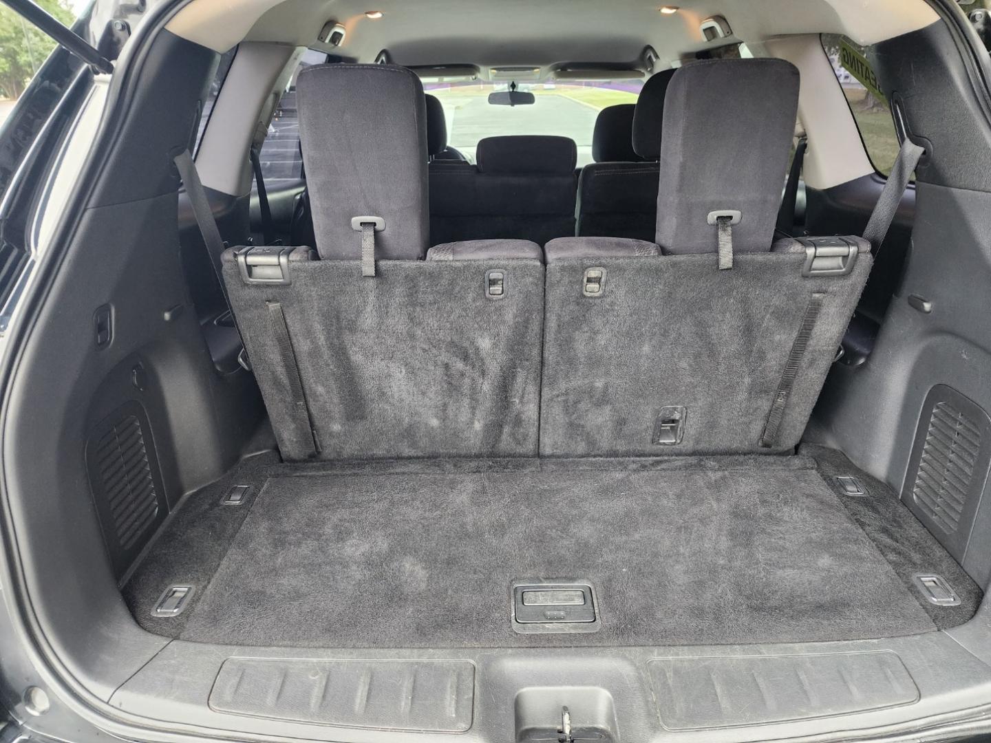2013 BLACK /Black Nissan Pathfinder S 2WD (5N1AR2MNXDC) with an 3.5L V6 DOHC 24V engine, Continuously Variable Transmission transmission, located at 1221 Madison St., Shelbyville, TN, 37160, (931) 680-9439, 0.000000, 0.000000 - Photo#3