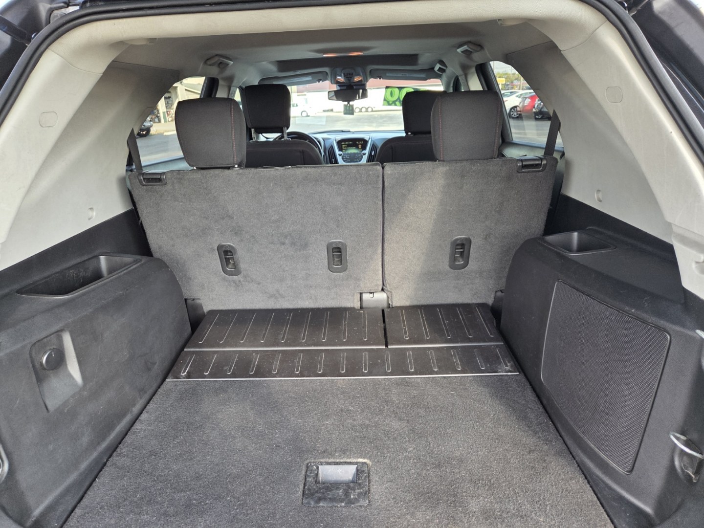 2014 BLACK /Black Chevrolet Equinox LT (2GNALBEK0E6) with an 2.4 4cyl. engine, Automatic transmission, located at 1221 Madison St., Shelbyville, TN, 37160, (931) 680-9439, 0.000000, 0.000000- Photo#3