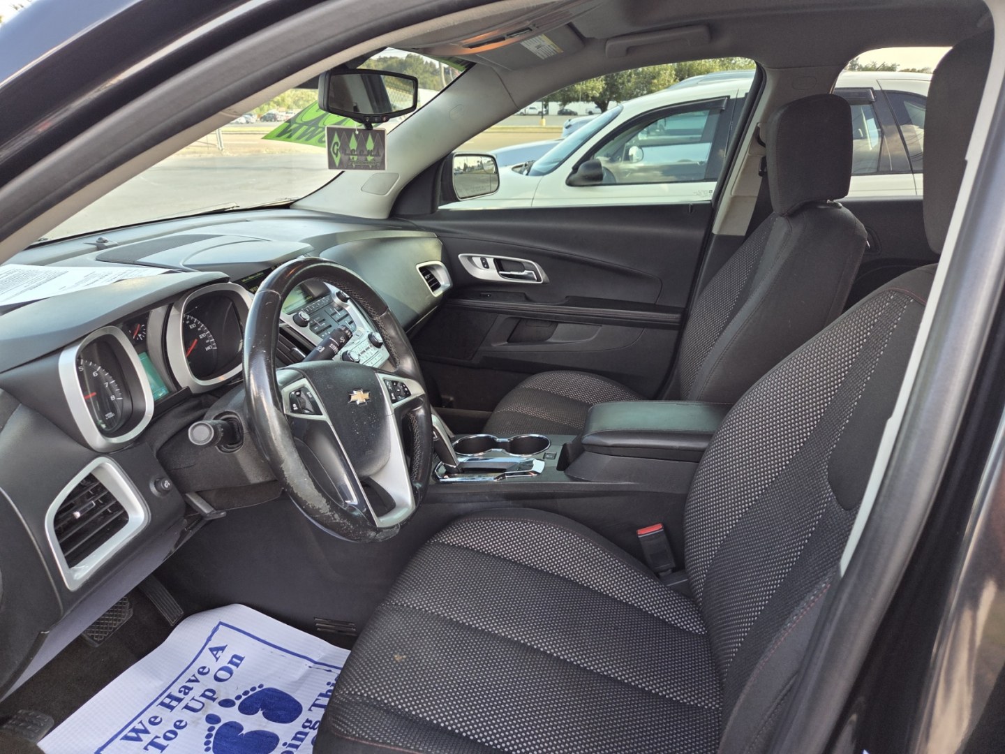 2014 BLACK /Black Chevrolet Equinox LT (2GNALBEK0E6) with an 2.4 4cyl. engine, Automatic transmission, located at 1221 Madison St., Shelbyville, TN, 37160, (931) 680-9439, 0.000000, 0.000000- Photo#5