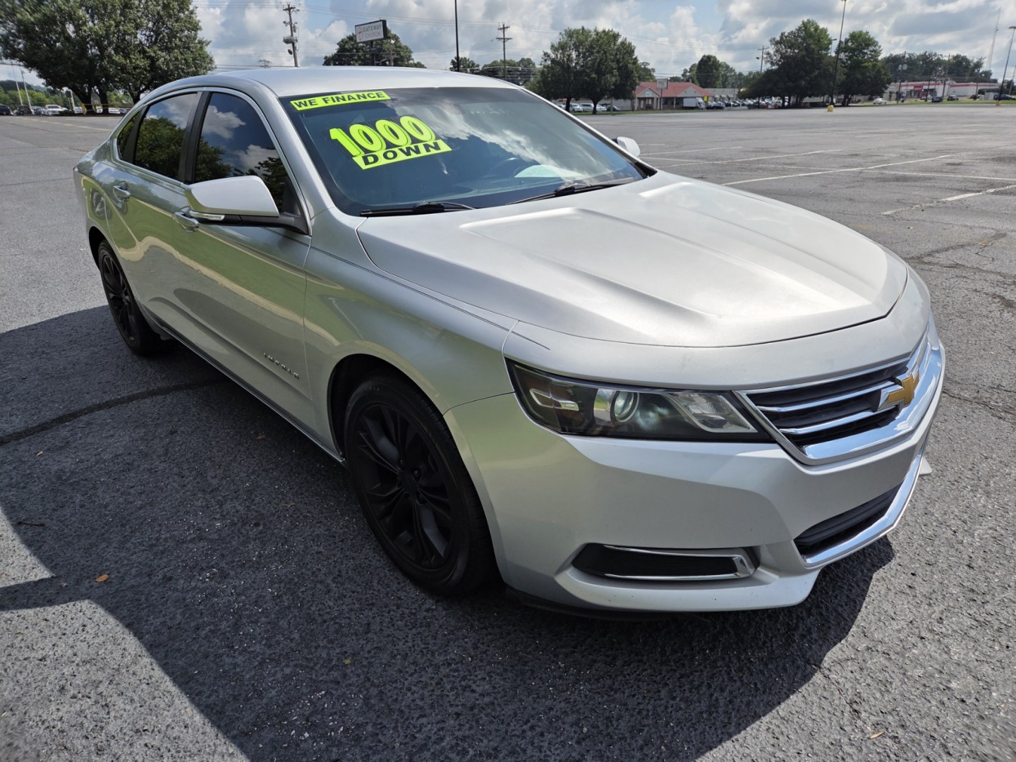 2014 Silver /Black Chevrolet Impala 1LT (1G1115SL3EU) with an 2.5L L4 DOHC 16V engine, 6-Speed Automatic transmission, located at 1221 Madison St., Shelbyville, TN, 37160, (931) 680-9439, 0.000000, 0.000000- Photo#1