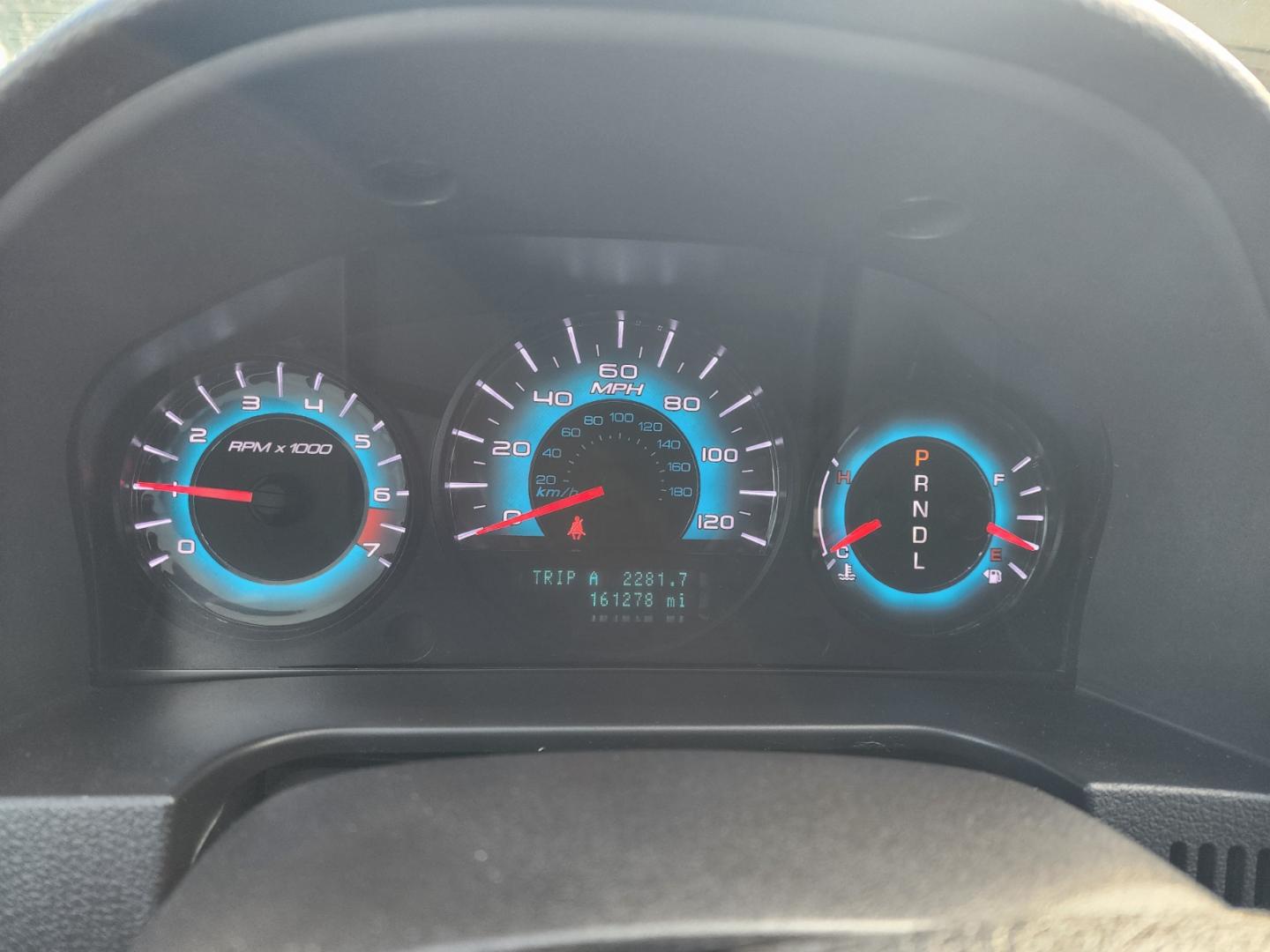 2012 Silver /Gray Ford Fusion SE (3FAHP0HA2CR) with an 2.5L L4 DOHC 16V engine, Automatic transmission, located at 1221 Madison St., Shelbyville, TN, 37160, (931) 680-9439, 0.000000, 0.000000 - Photo#7