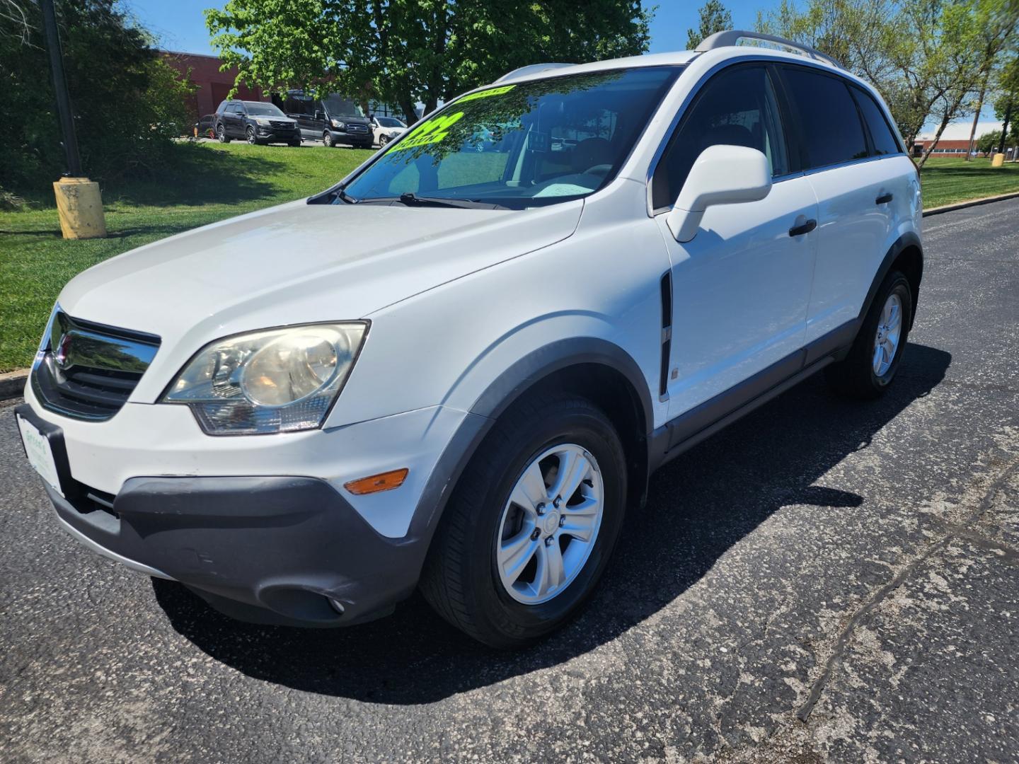 2009 WHITE /Gray Saturn VUE FWD XE (3GSCL33P29S) with an 2.4L L4 DOHC 16V engine, 4-Speed Automatic Overdrive transmission, located at 1221 Madison St., Shelbyville, TN, 37160, (931) 680-9439, 0.000000, 0.000000 - Photo#0