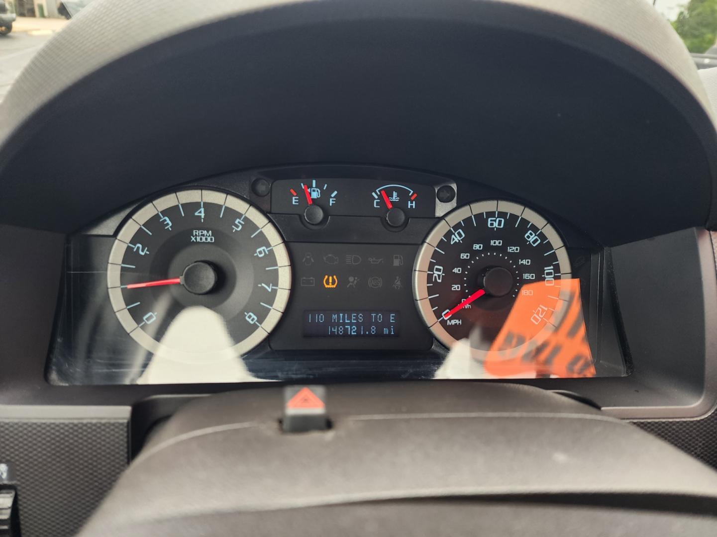 2011 Silver /Black Ford Escape XLT FWD (1FMCU0D72BK) with an 2.5L L4 DOHC 16V engine, 6-Speed Automatic transmission, located at 1221 Madison St., Shelbyville, TN, 37160, (931) 680-9439, 0.000000, 0.000000 - Photo#7