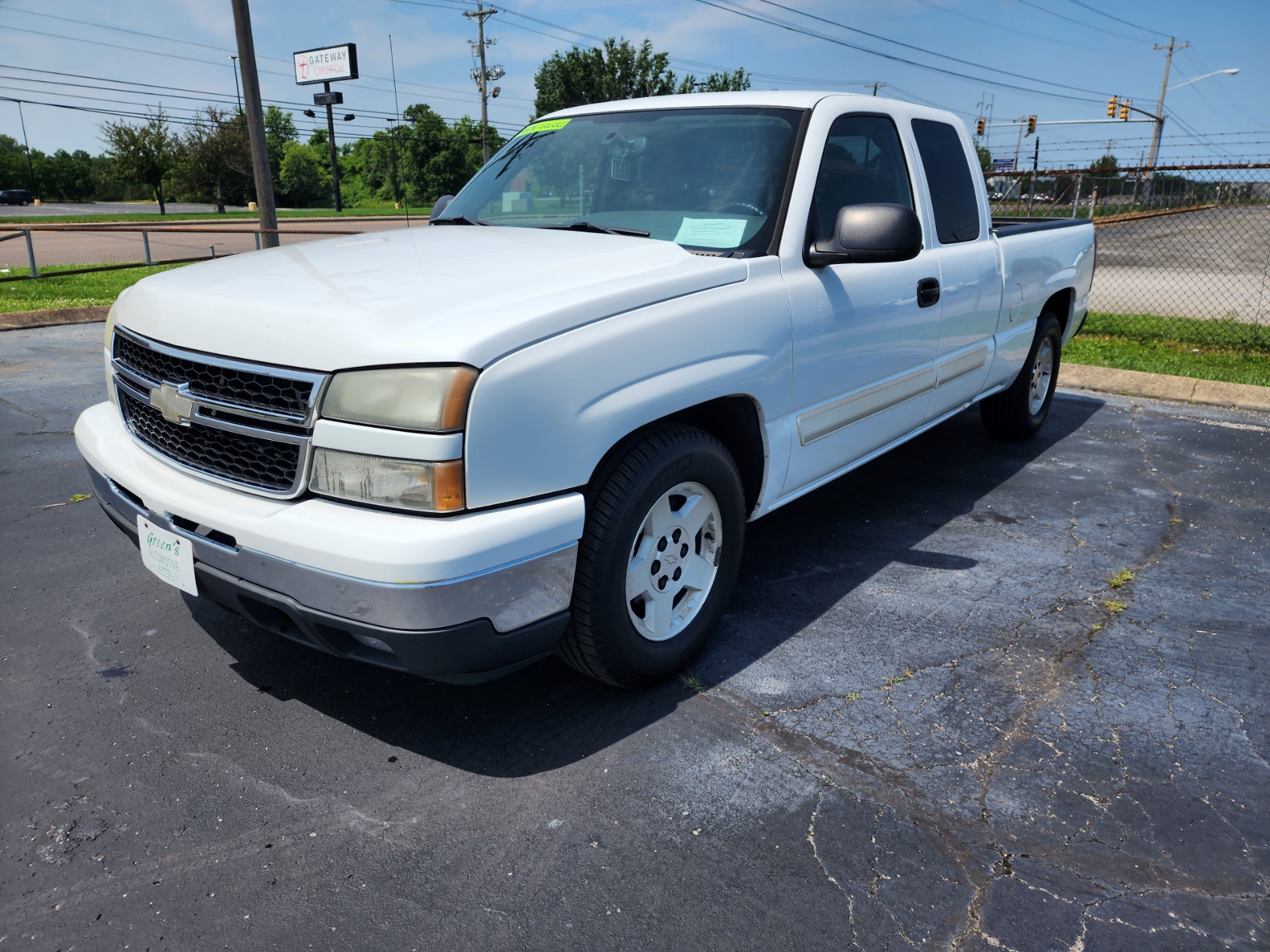 photo of 2006 Chevrolet Silverado 1500 LT Ext. Cab 2WD