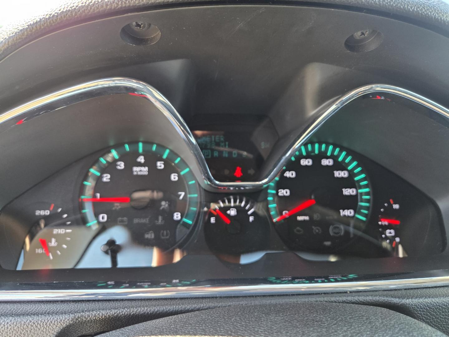 2013 Silver /Black Chevrolet Traverse LTZ AWD (1GNKVLKD1DJ) with an 3.6L V6 DOHC 24V engine, 6-Speed Automatic transmission, located at 1221 Madison St., Shelbyville, TN, 37160, (931) 680-9439, 0.000000, 0.000000 - Photo#8