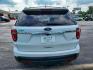 2016 WHITE /Beige Ford Explorer Base 4WD (1FM5K8B8XGG) with an 3.5L V6 DOHC 24V engine, 6-Speed Automatic transmission, located at 1221 Madison St., Shelbyville, TN, 37160, (931) 680-9439, 0.000000, 0.000000 - Photo#2
