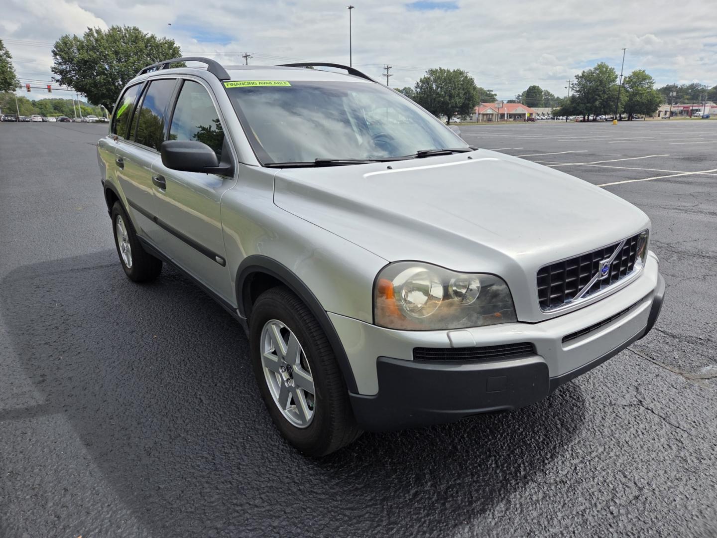 2005 Silver /Gray Volvo XC90 2.5T (YV1CY592751) with an 2.5L L5 DOHC 20V TURBO engine, 5-Speed Automatic transmission, located at 1221 Madison St., Shelbyville, TN, 37160, (931) 680-9439, 0.000000, 0.000000 - Photo#1