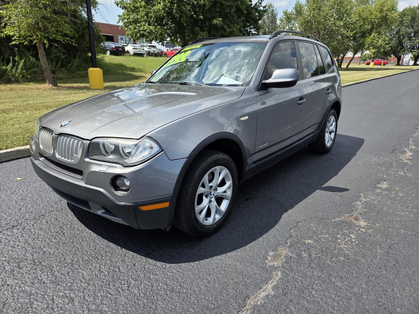 2010 Silver /Gray BMW X3 xDrive30i (WBXPC9C40AW) with an 3.0L L6 DOHC 24V engine, Automatic transmission, located at 1221 Madison St., Shelbyville, TN, 37160, (931) 680-9439, 0.000000, 0.000000 - Photo#0