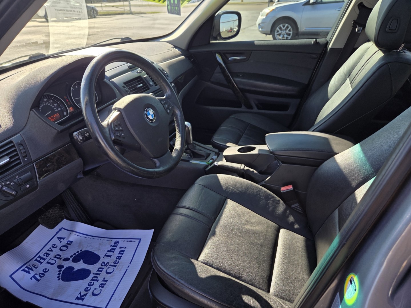 2010 Silver /Gray BMW X3 xDrive30i (WBXPC9C40AW) with an 3.0L L6 DOHC 24V engine, Automatic transmission, located at 1221 Madison St., Shelbyville, TN, 37160, (931) 680-9439, 0.000000, 0.000000- Photo#5