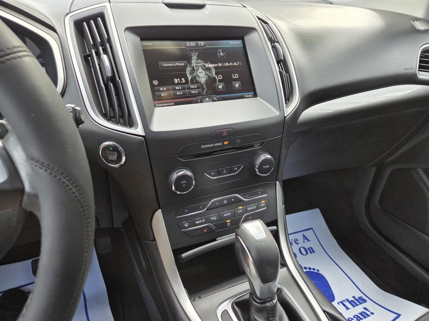 2015 Gray /Black Ford Edge SEL AWD (2FMTK4J97FB) with an 2.0L L4 DOHC 16V engine, 6-Speed Automatic transmission, located at 1221 Madison St., Shelbyville, TN, 37160, (931) 680-9439, 0.000000, 0.000000 - Photo#8