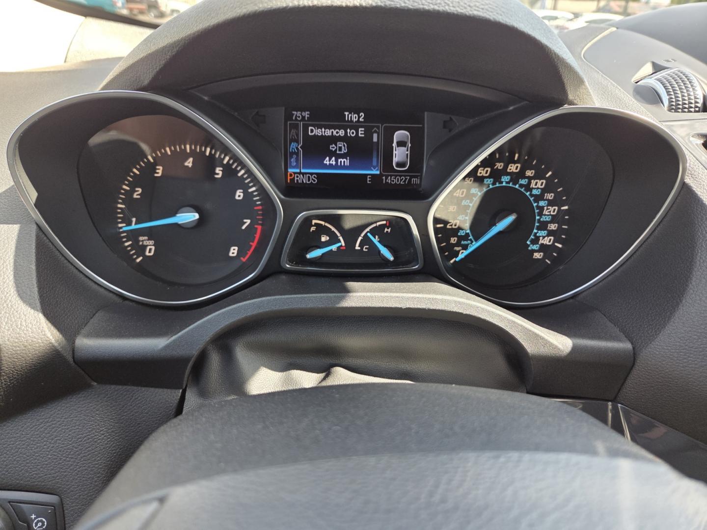 2013 BLACK /Black Ford Escape Titanium FWD (1FMCU0J95DU) with an 2.0L L4 DOHC 16V engine, 6-Speed Automatic transmission, located at 1221 Madison St., Shelbyville, TN, 37160, (931) 680-9439, 0.000000, 0.000000 - Photo#7