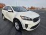 2019 WHITE /Gray Kia Sorento L 2WD (5XYPG4A34KG) with an 2.4L L4 DOHC 16V engine, 6A transmission, located at 1221 Madison St., Shelbyville, TN, 37160, (931) 680-9439, 0.000000, 0.000000 - Photo#1