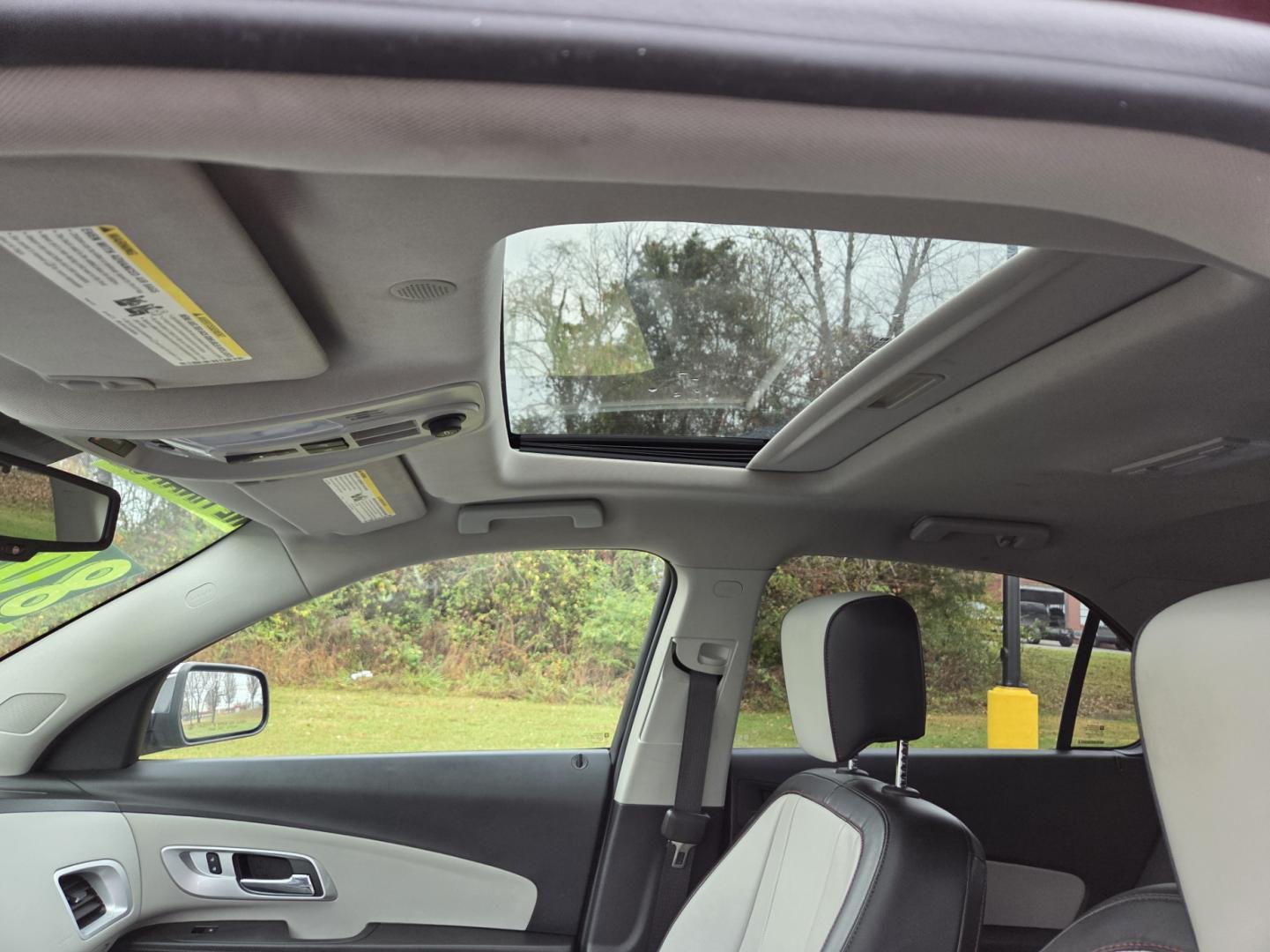 2016 Burgundy /Gray Chevrolet Equinox LTZ 2WD (2GNALDEK5G6) with an 2.4L L4 DOHC 16V FFV engine, 6A transmission, located at 1221 Madison St., Shelbyville, TN, 37160, (931) 680-9439, 0.000000, 0.000000 - Photo#7