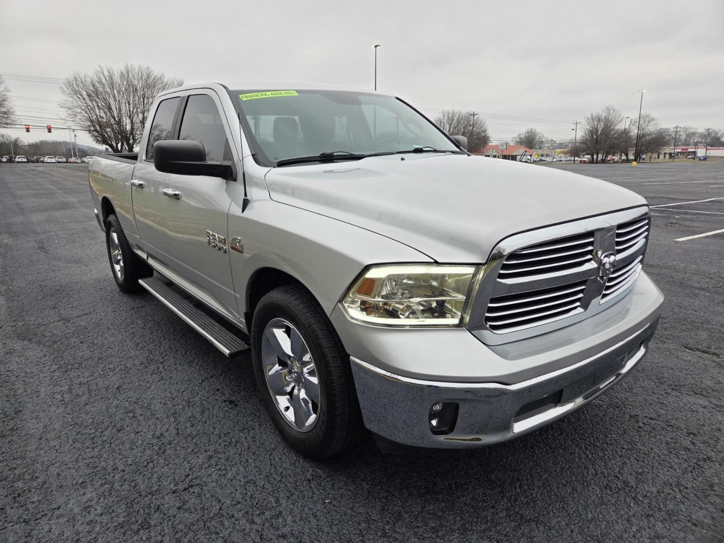 2016 SILVER /Gray RAM 1500 SLT Quad Cab 2WD (1C6RR6GT6GS) with an 5.7L V8 OHV 16V engine, 6A transmission, located at 1221 Madison St., Shelbyville, TN, 37160, (931) 680-9439, 0.000000, 0.000000 - Photo#1
