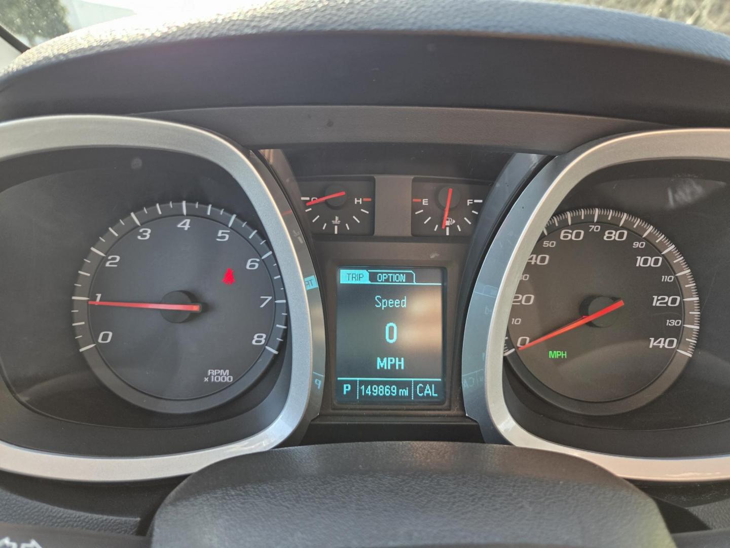 2015 SILVER /Black Chevrolet Equinox LS 2WD (1GNALAEK1FZ) with an 2.4L L4 DOHC 16V FFV engine, 6-Speed Automatic transmission, located at 1221 Madison St., Shelbyville, TN, 37160, (931) 680-9439, 0.000000, 0.000000 - Photo#7