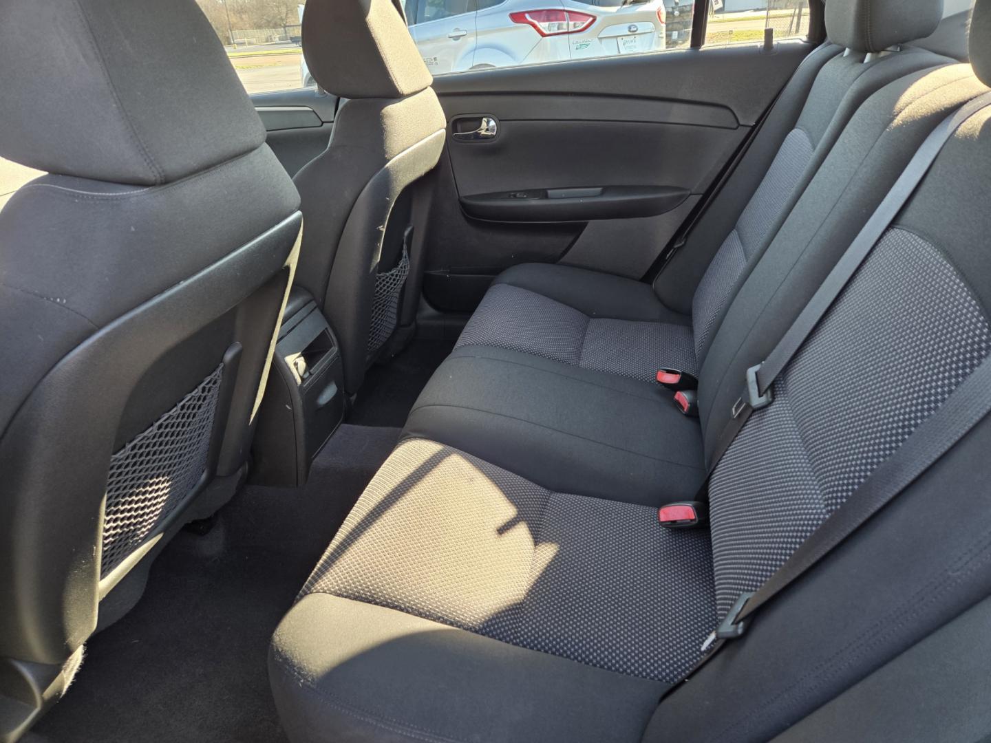 2010 BLACK /Gray Chevrolet Malibu 1LT (1G1ZC5EB2AF) with an 2.4L L4 DOHC 16V engine, 6-Speed Automatic transmission, located at 1221 Madison St., Shelbyville, TN, 37160, (931) 680-9439, 0.000000, 0.000000 - Photo#3