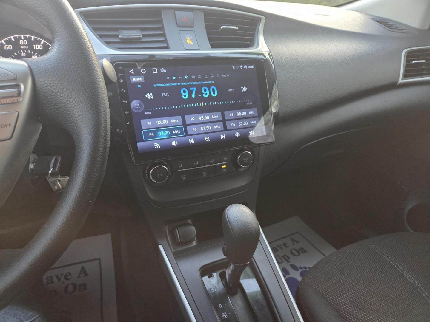 2017 BLACK /Black Nissan Sentra S (3N1AB7AP1HY) with an 1.8L L4 SFI DOHC 16V engine, Automatic transmission, located at 1221 Madison St., Shelbyville, TN, 37160, (931) 680-9439, 0.000000, 0.000000 - Photo#5