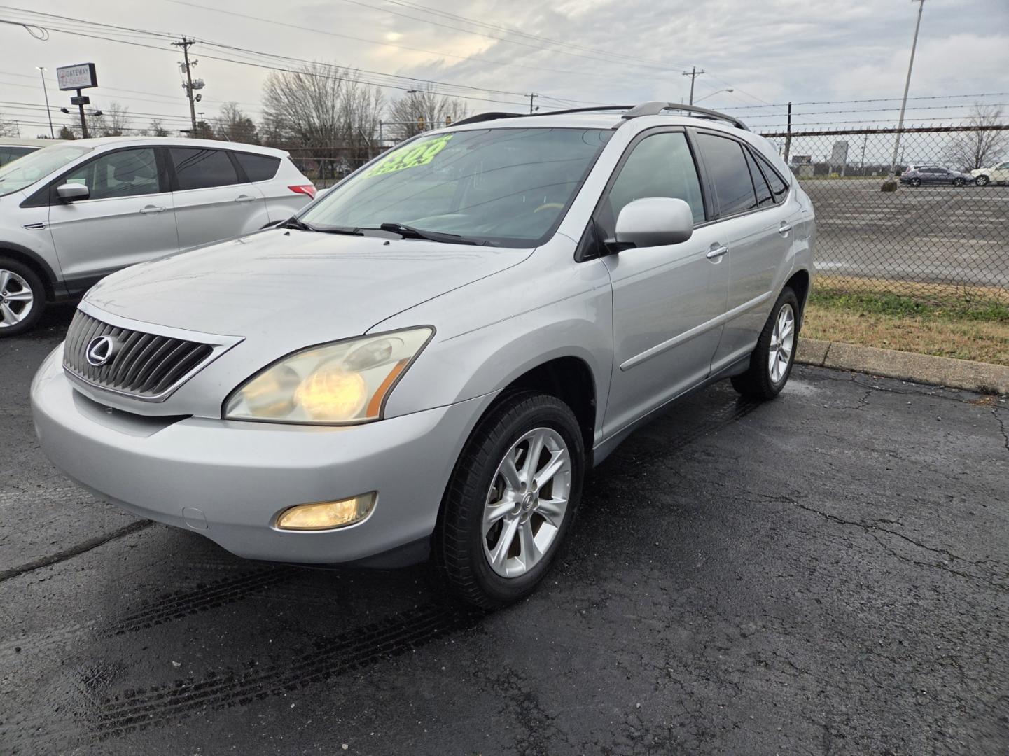 2009 SILVER /Black Lexus RX 350 FWD (2T2GK31U29C) with an 3.5L V6 DOHC 24V engine, 5-Speed Automatic Overdrive transmission, located at 1221 Madison St., Shelbyville, TN, 37160, (931) 680-9439, 0.000000, 0.000000 - Photo#0