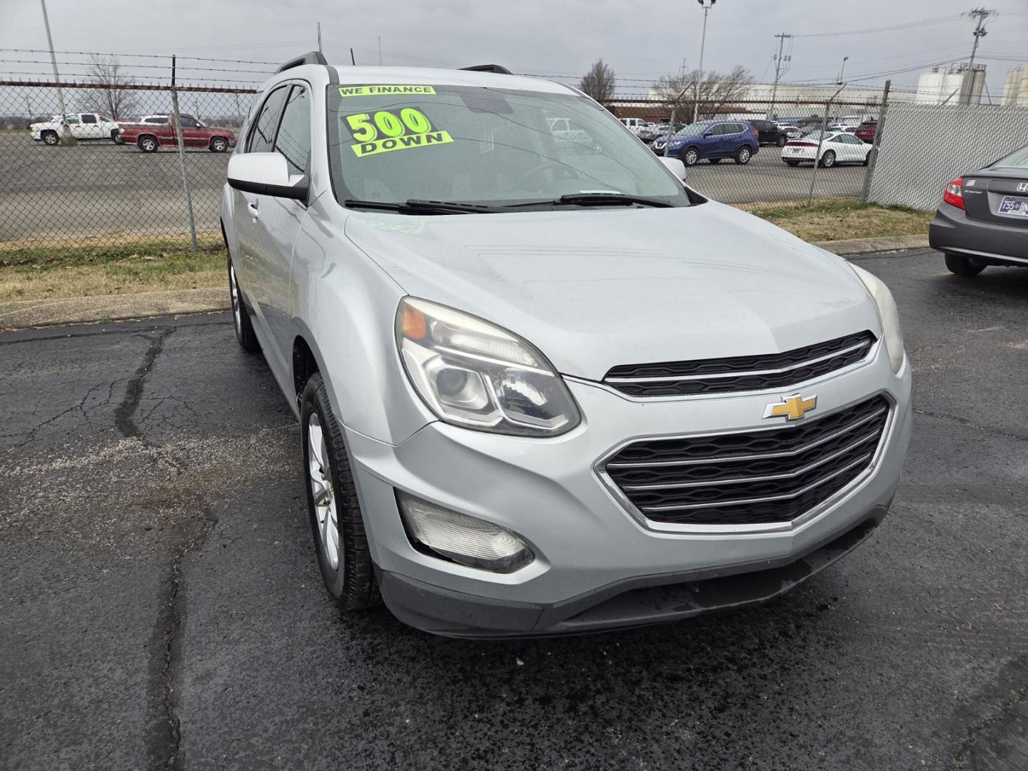 2016 Silver /Black Chevrolet Equinox LT AWD (2GNFLFEK2G6) with an 2.4L L4 DOHC 16V FFV engine, 6A transmission, located at 1221 Madison St., Shelbyville, TN, 37160, (931) 680-9439, 0.000000, 0.000000 - Photo#1