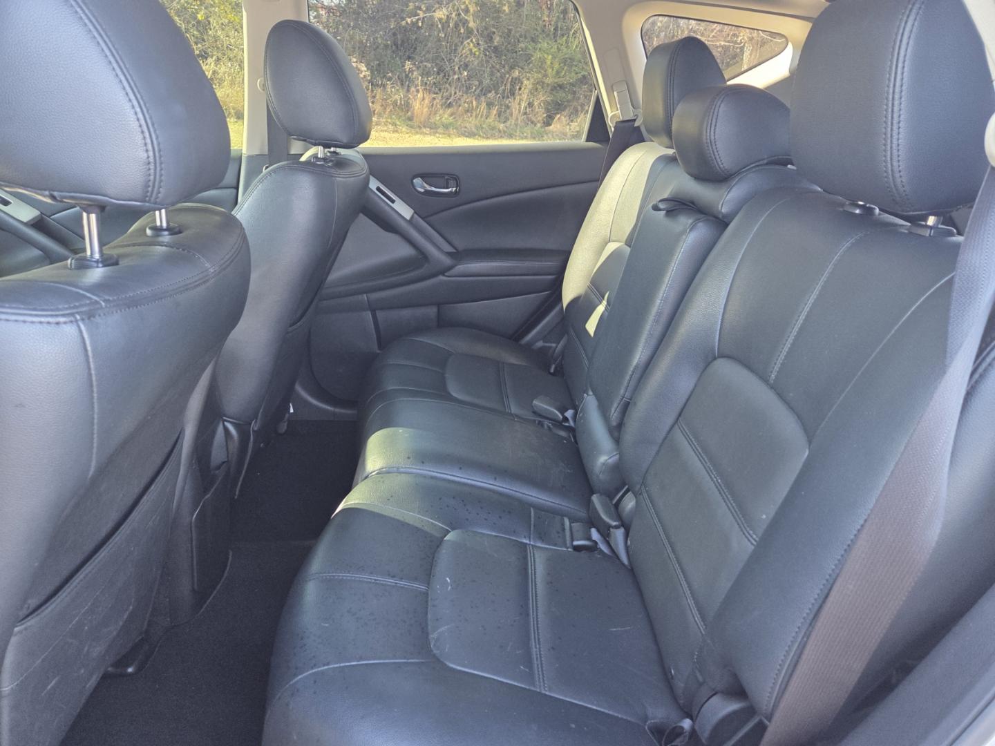 2013 Silver /Black Nissan Murano SV (JN8AZ1MU6DW) with an 3.5L V6 DOHC 24V engine, Continuously Variable Transmission transmission, located at 1221 Madison St., Shelbyville, TN, 37160, (931) 680-9439, 0.000000, 0.000000 - Photo#4