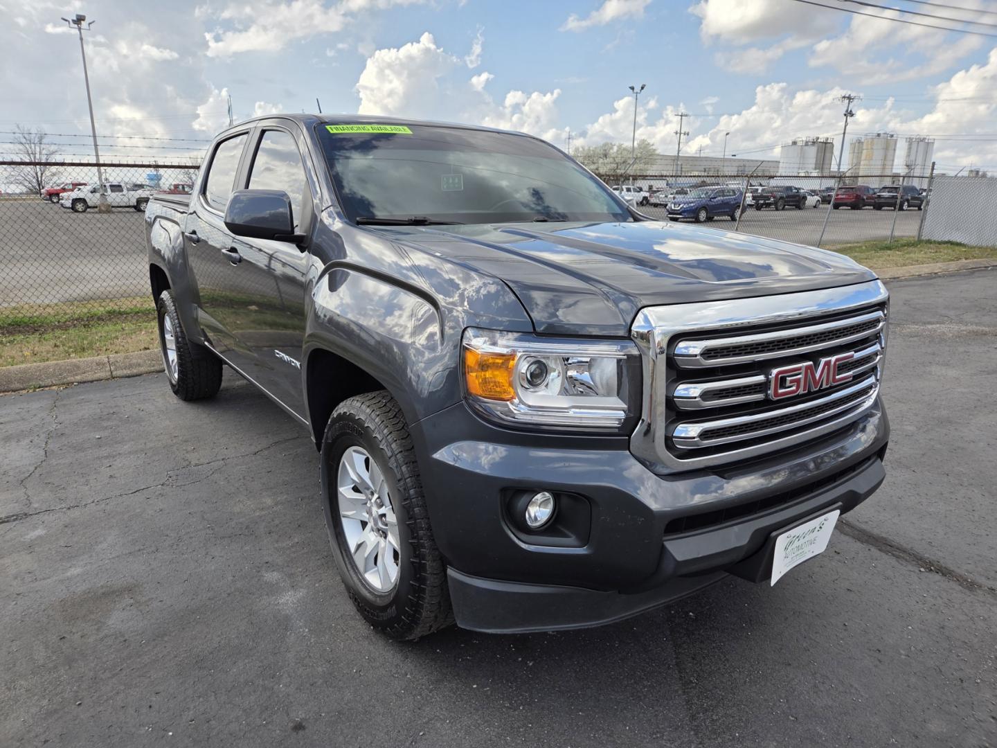 2016 Gray /Black GMC Canyon SLE Crew Cab 4WD (1GTG6CE36G1) with an 3.6L V6 DOHC 24V engine, 6A transmission, located at 1221 Madison St., Shelbyville, TN, 37160, (931) 680-9439, 0.000000, 0.000000 - Photo#1