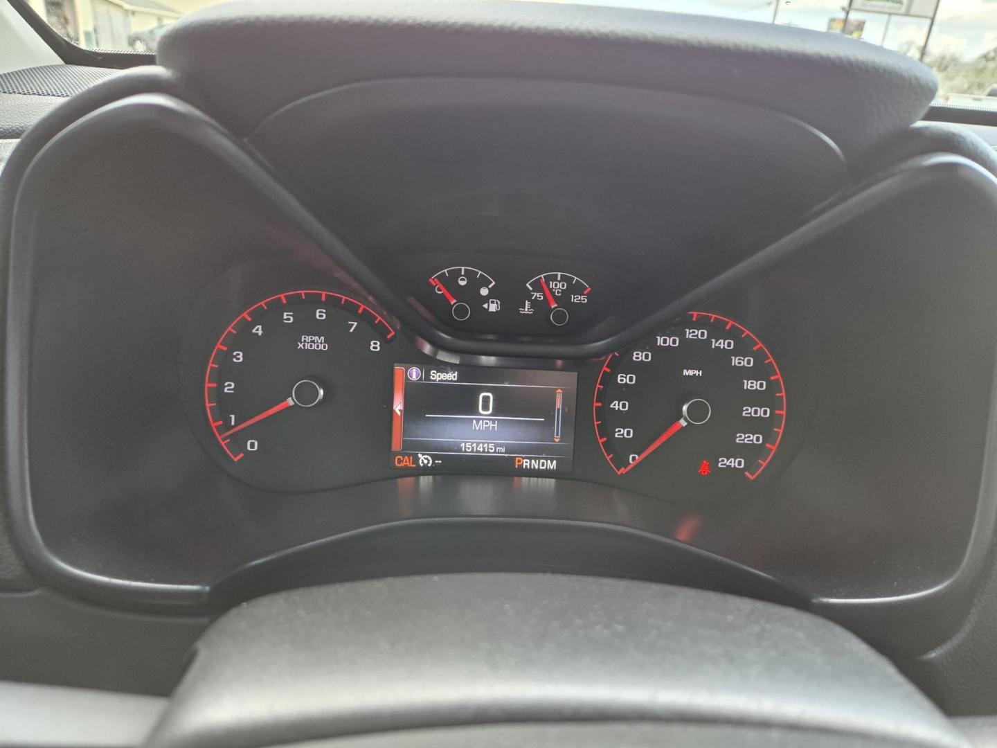 2016 Gray /Black GMC Canyon SLE Crew Cab 4WD (1GTG6CE36G1) with an 3.6L V6 DOHC 24V engine, 6A transmission, located at 1221 Madison St., Shelbyville, TN, 37160, (931) 680-9439, 0.000000, 0.000000 - Photo#9