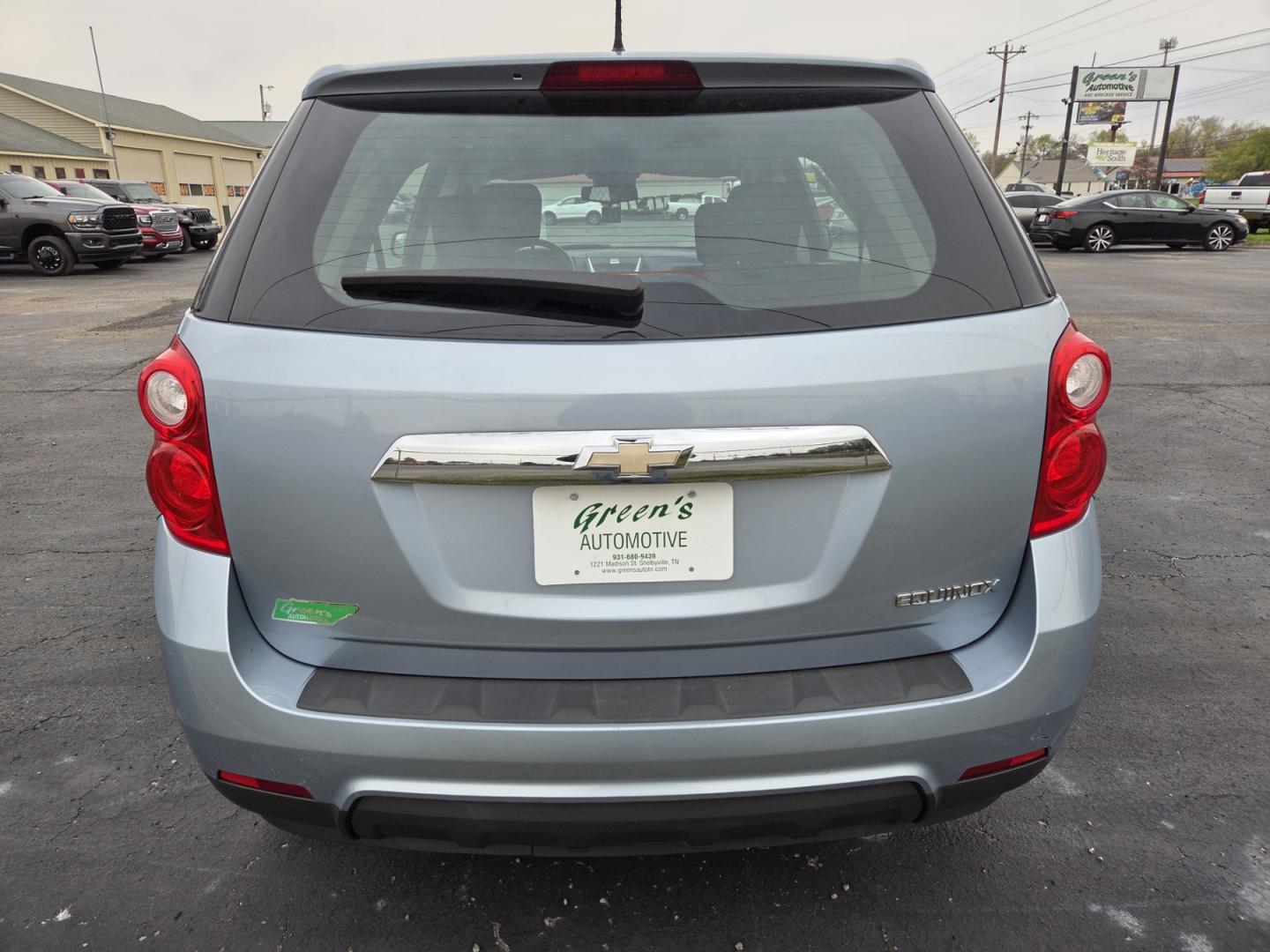 2014 Blue /Black Chevrolet Equinox LS 2WD (2GNALAEK0E6) with an 2.4L L4 DOHC 16V FFV engine, 6-Speed Automatic transmission, located at 1221 Madison St., Shelbyville, TN, 37160, (931) 680-9439, 0.000000, 0.000000 - Photo#2