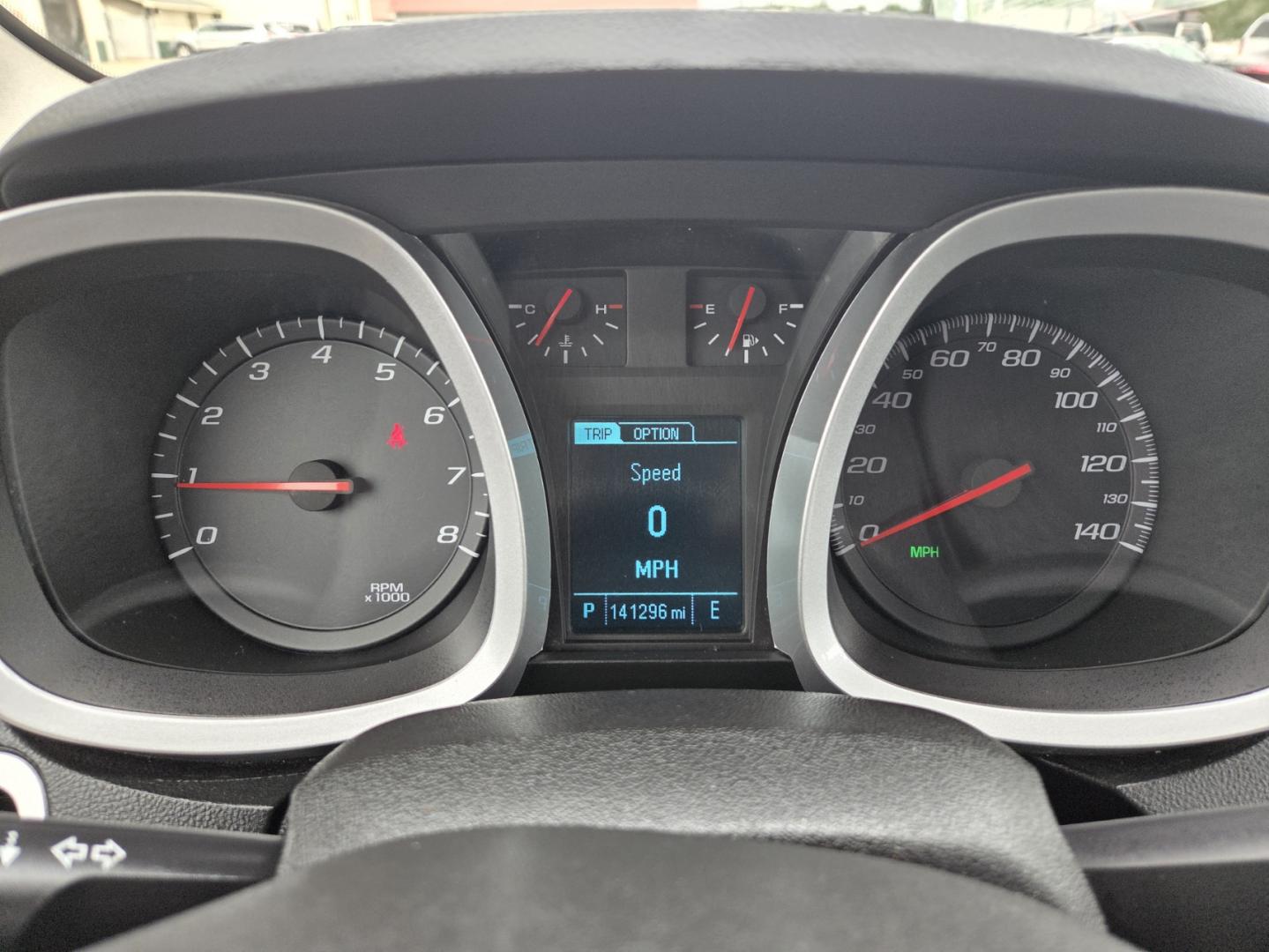 2015 BLACK /Gray Chevrolet Equinox LS 2WD (2GNALAEK6F1) with an 2.4L L4 DOHC 16V FFV engine, 6-Speed Automatic transmission, located at 1221 Madison St., Shelbyville, TN, 37160, (931) 680-9439, 0.000000, 0.000000 - Photo#7