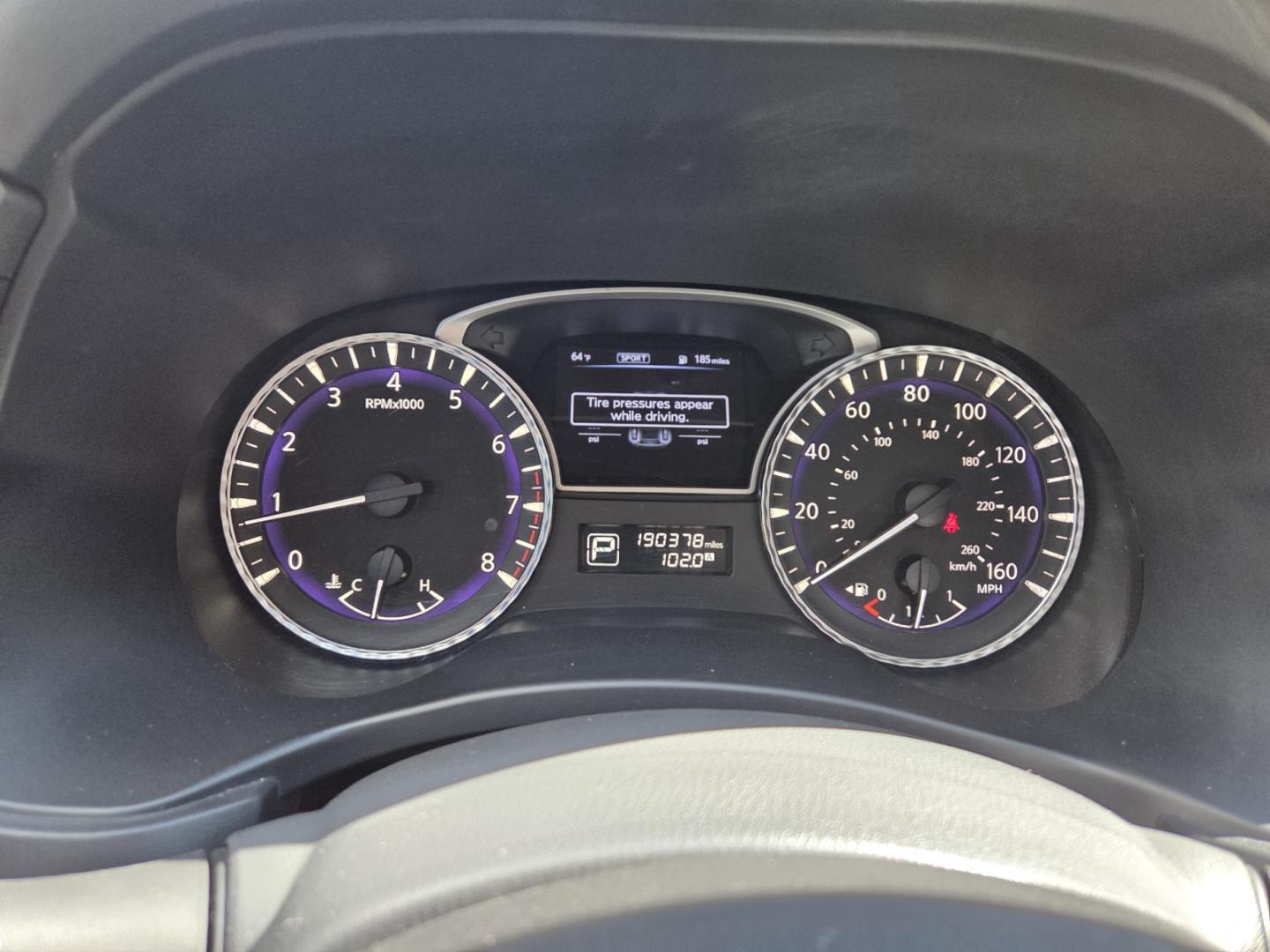 2017 Green /Black Infiniti QX60 Base FWD (5N1DL0MNXHC) with an 3.5L V6 DOHC 24V engine, CVT transmission, located at 1221 Madison St., Shelbyville, TN, 37160, (931) 680-9439, 0.000000, 0.000000 - Photo#10