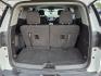 2017 WHITE /Gray GMC Acadia SLE-2 FWD (1GKKNLLA4HZ) with an 3.6L V6 DOHC 24V engine, 6A transmission, located at 1221 Madison St., Shelbyville, TN, 37160, (931) 680-9439, 0.000000, 0.000000 - Photo#3