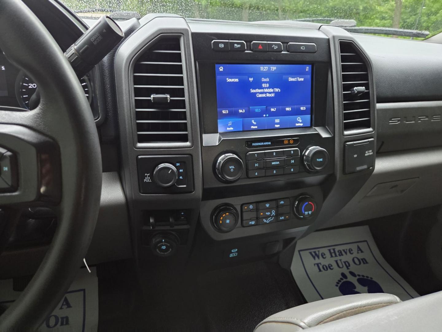 2020 BLACK /Gray Ford F-250 SD XL Crew Cab 4WD (1FT7W2BT1LE) with an 6.7L V8 OHV 16V DIESEL engine, 6A transmission, located at 1221 Madison St., Shelbyville, TN, 37160, (931) 680-9439, 0.000000, 0.000000 - Photo#9