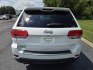 2015 WHITE /Beige Jeep Grand Cherokee Limited 4WD (1C4RJFBG3FC) with an 3.6L V6 DOHC 24V engine, 8A transmission, located at 1221 Madison St., Shelbyville, TN, 37160, (931) 680-9439, 0.000000, 0.000000- Photo#2