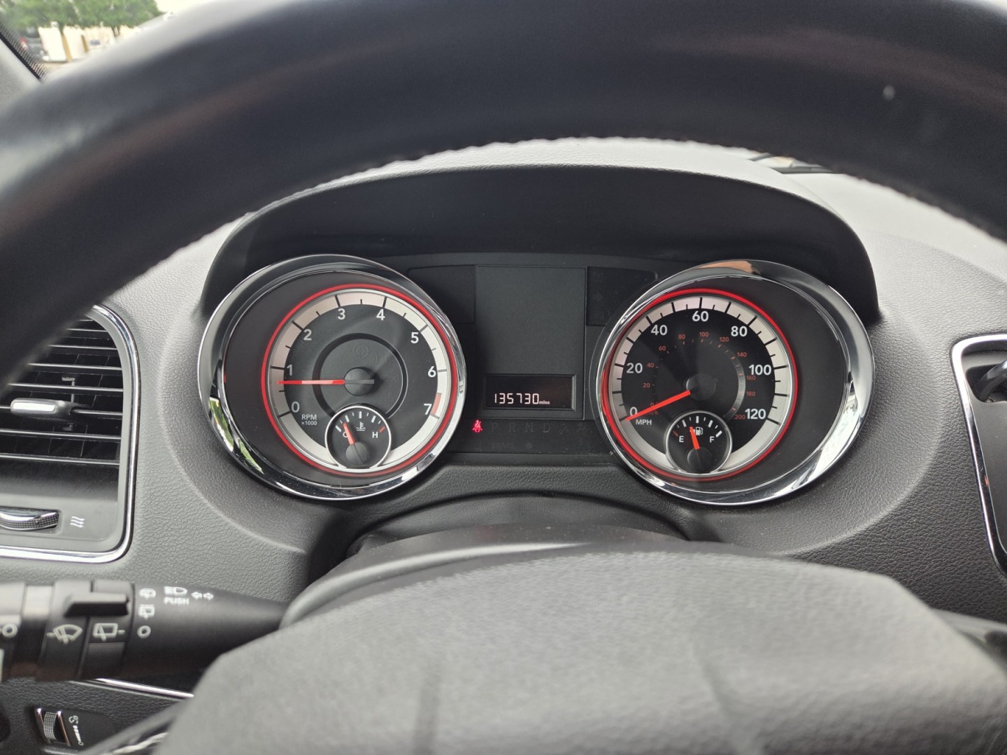 2018 Gray /Black Dodge Grand Caravan SXT (2C4RDGCG7JR) with an 3.6L V6 DOHC 24V engine, 6A transmission, located at 1221 Madison St., Shelbyville, TN, 37160, (931) 680-9439, 0.000000, 0.000000- Photo#9
