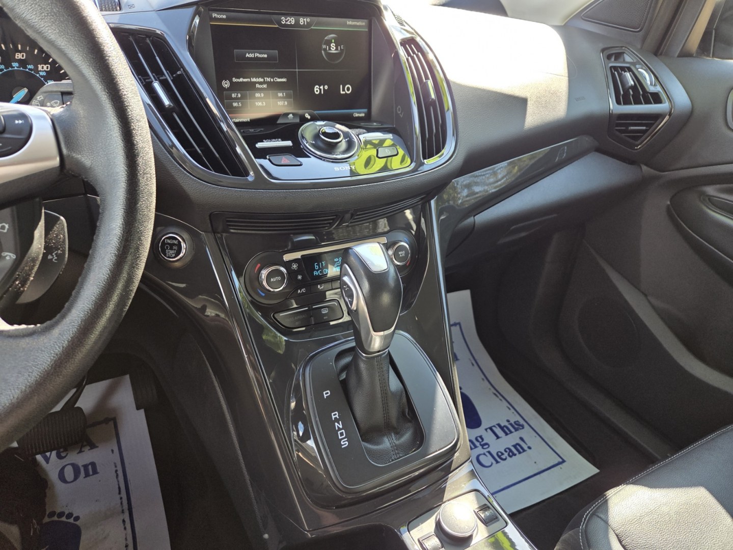 2014 Gray /Black Ford Escape Titanium FWD (1FMCU0JXXEU) with an 1.6L L4 DOHC 16V engine, 6-Speed Automatic transmission, located at 1221 Madison St., Shelbyville, TN, 37160, (931) 680-9439, 0.000000, 0.000000- Photo#6