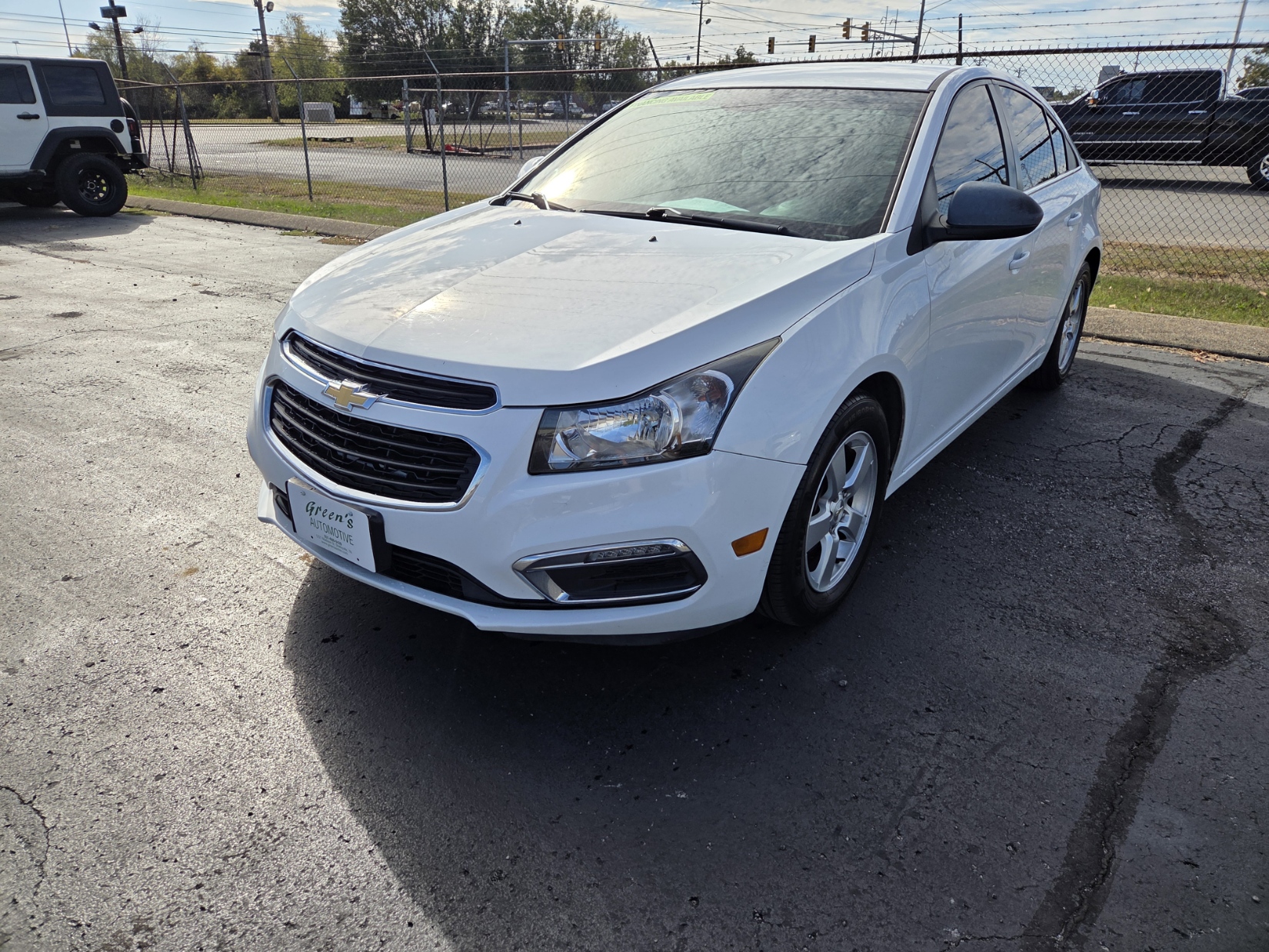 photo of 2015 Chevrolet Cruze 1LT Auto